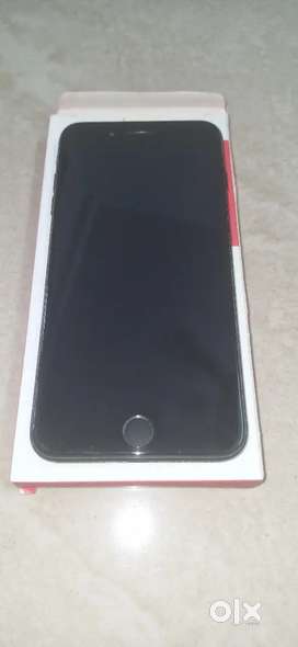 I phone  7 plus condition  motherboard  and battery not  working,
