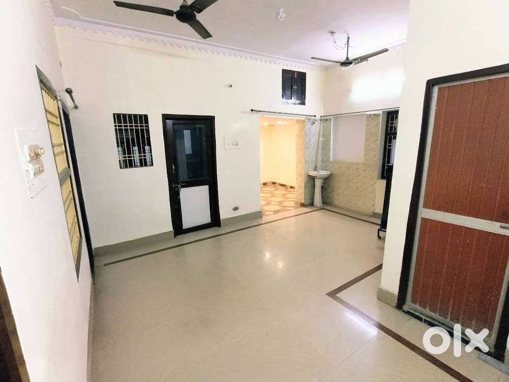 2.5 BHK Flat for Rent in Peaceful, CCTV-Secured Family campus