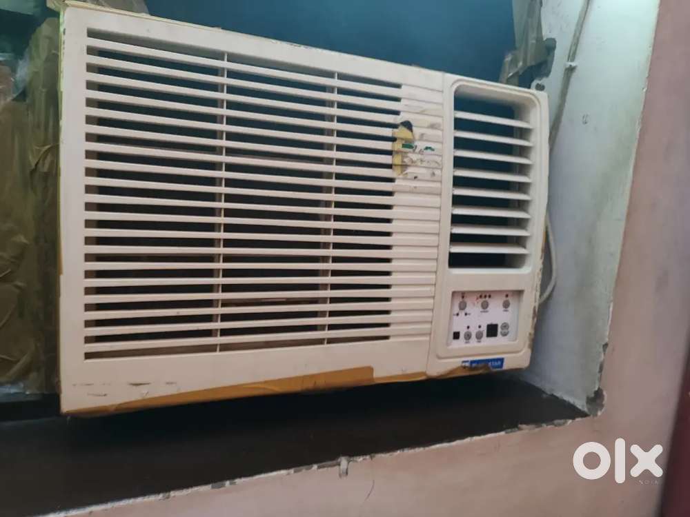 Bluestar window AC 3 stat