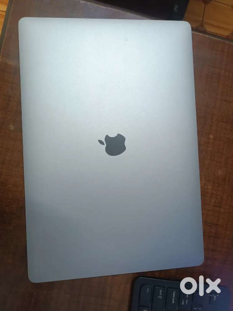 Apple MacBook Pro A2141