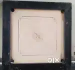 Carrom board