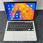 MacBook Pro 13-inch, 2020 Touchbar i5-16/512 SSD