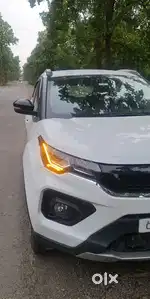 Tata Nexon 2022 Petrol 45000 Km Driven
