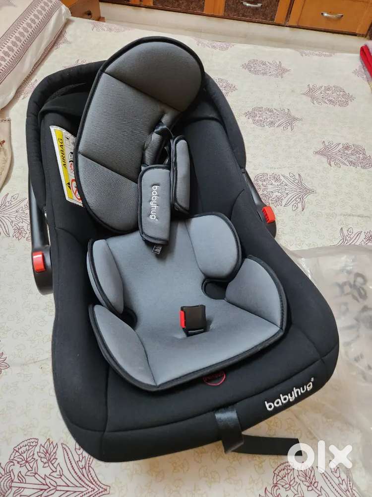 Baby Carrier Cum Car seat - Babyhug
