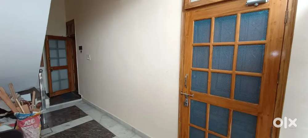 2 Bhk flat fully furnished