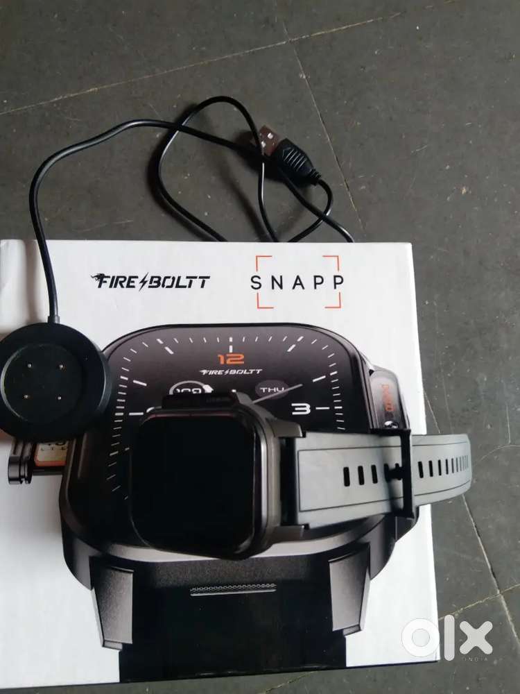 Fireboltt snapp wrist phone