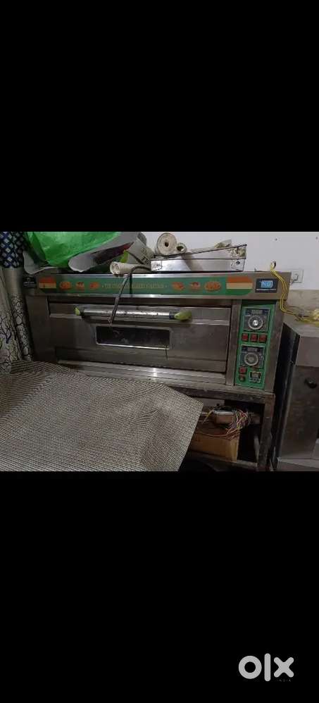 Electric commercial pizza/Cake Oven