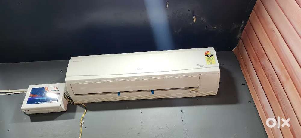 4 month old Voltas 1.5 Ton Ac