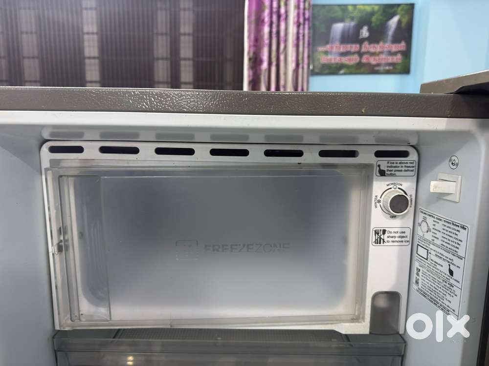 Haier 220 litres……Glassy front door.