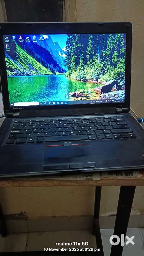 Lenova ThinkPad edge