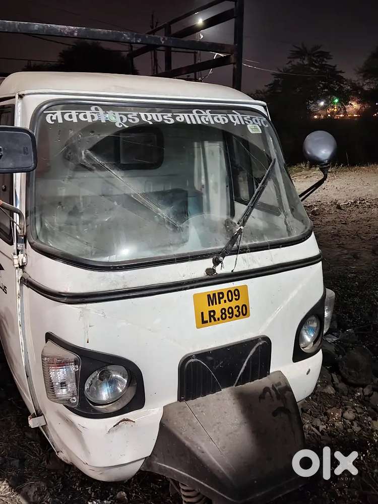 Loading Auto super condition Mahindra Alpha plus