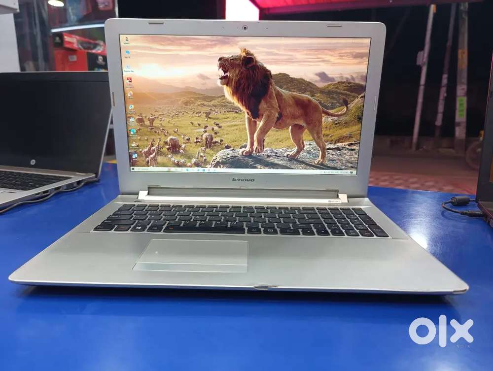 Lenovo i5 5th gen laptop with 4 gb graphics only 13000