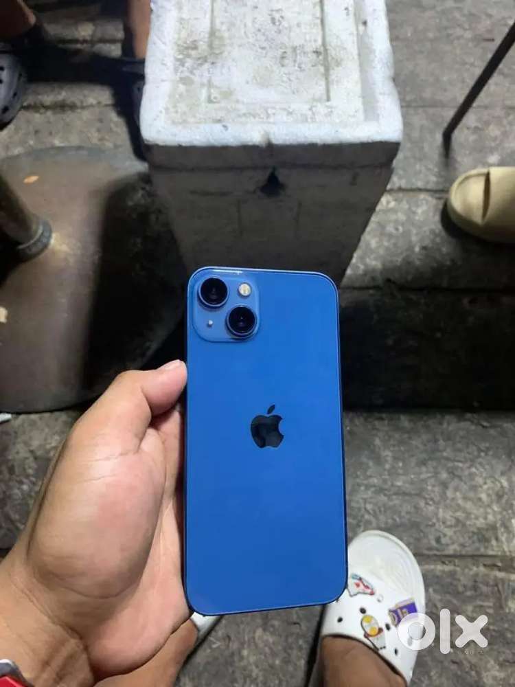IPhone 13 With All Accessories Available