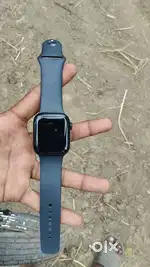 Apple watch 8 series,41mm, 100 battery health, charger available.
