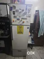 Whirlpool 3 door 330 L Fridge