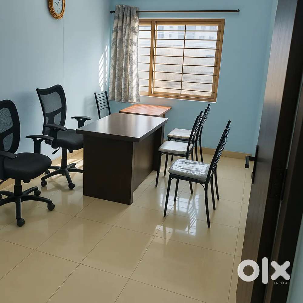 Office for rent on main road Extra furniture available