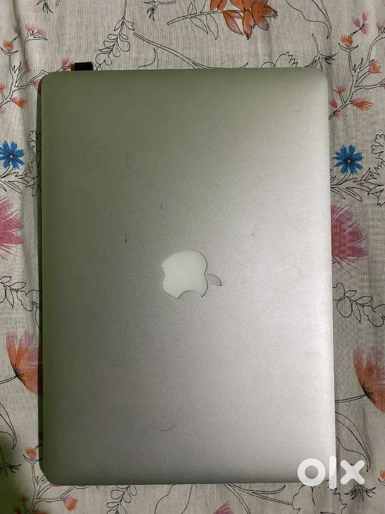 MacBook Air 13inch 2017 urgent sell
