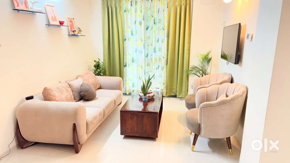 5 Seater and 4 months old Sofa Set- Unique Design, Excellent Condition