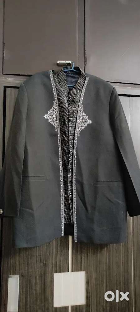 Suit/ Blazer for Men f