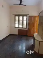 Spacious 2BHK Builder Floor for Lease in Ejipura