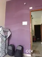 I want girl roommate for sharing