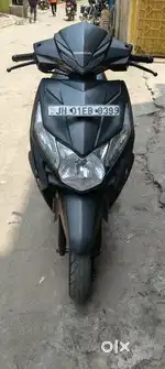 Honda dio bs6 2020 last model all is ok condition