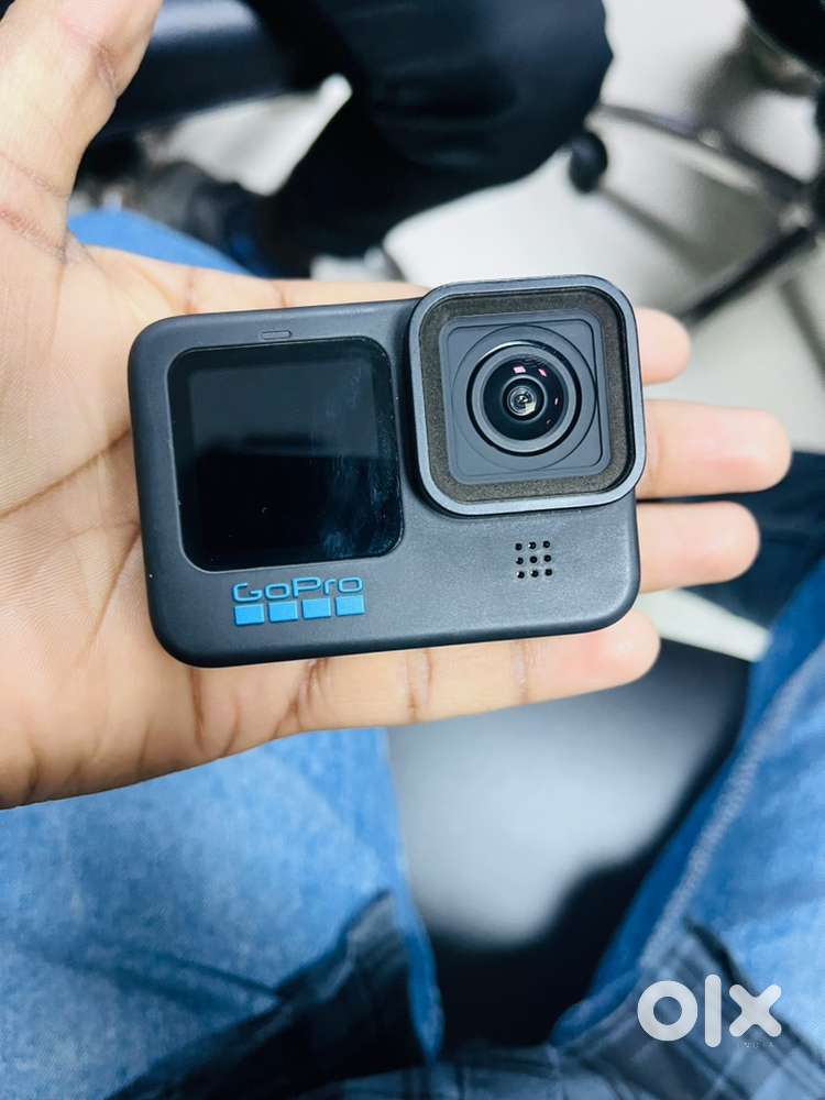 GoPro Hero 10 – Hardly Used, Excellent Condition, Full Box!