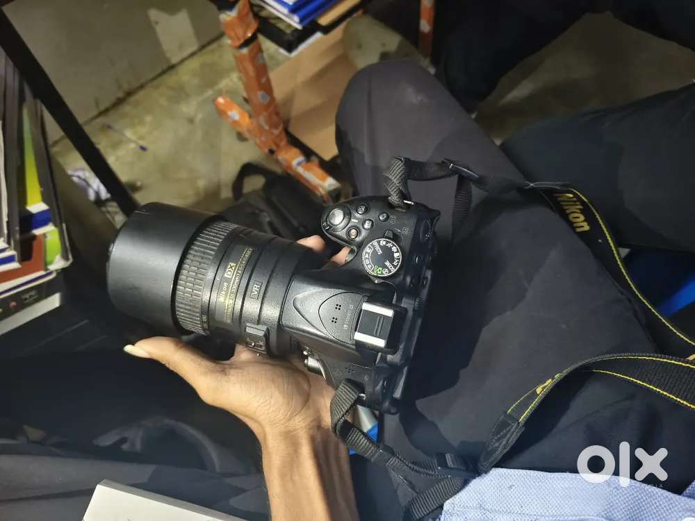 Nikon 5200