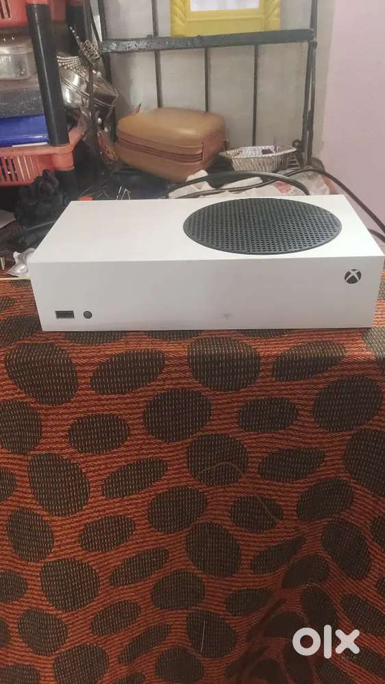 Xbox serious s console