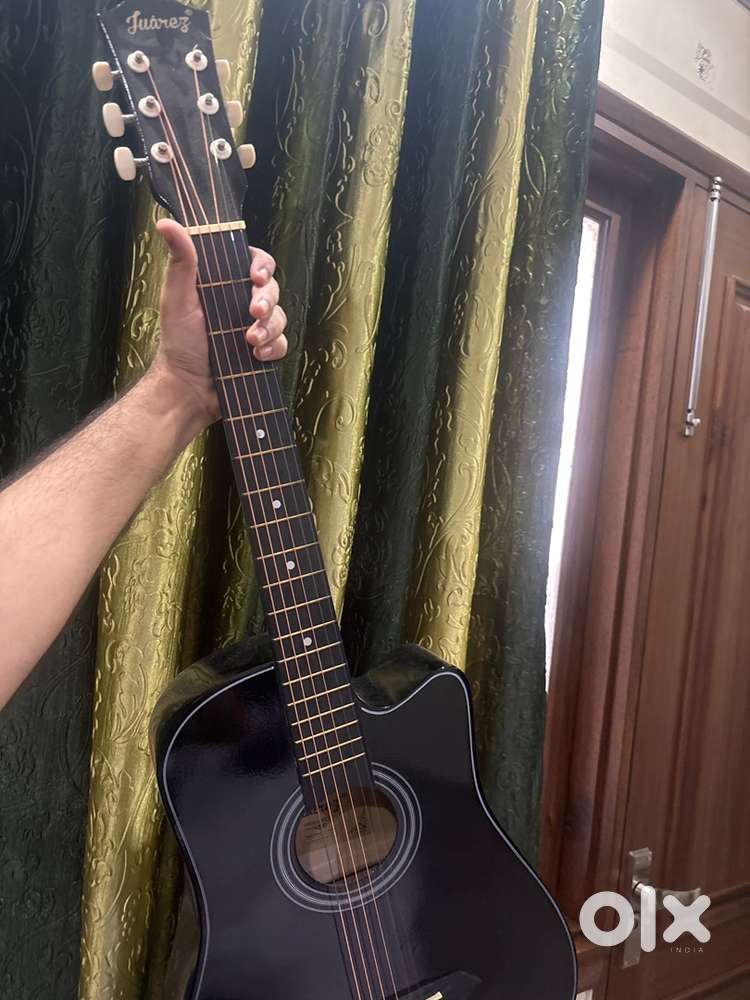 Juarez 38-C : Gloss Black Edition