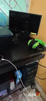 15 inch wirking led monitor with rgb keyboard and mouse