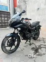 2018 NOVEMBER BAJAJ PULSAR 220 FANCY NUMBER MINT CONDITION ENGINE BS4