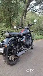 Royal Enfield classic 350 stealth Black