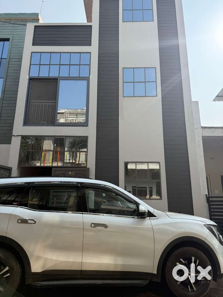 For rent 1 BHK with garden gated society 24X7 security gard with CC TV