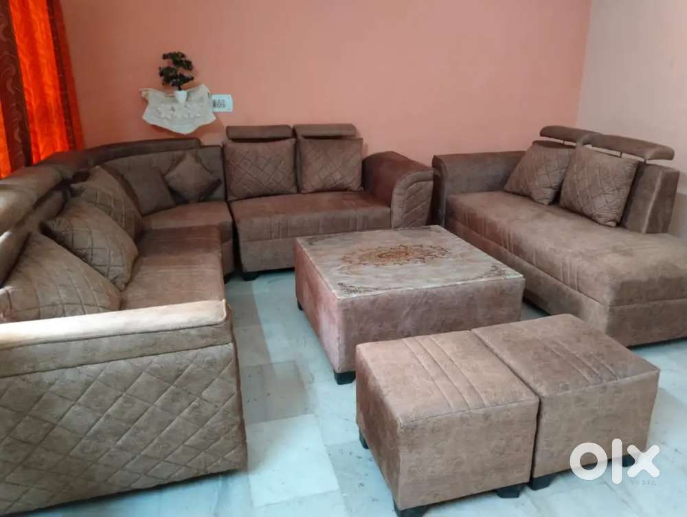 11 seater sofa set with center table for sale