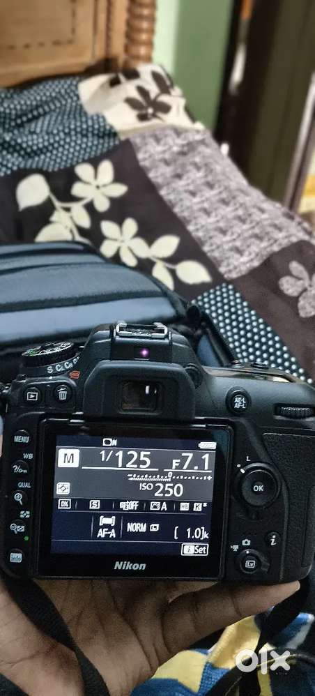 Nikon D7500