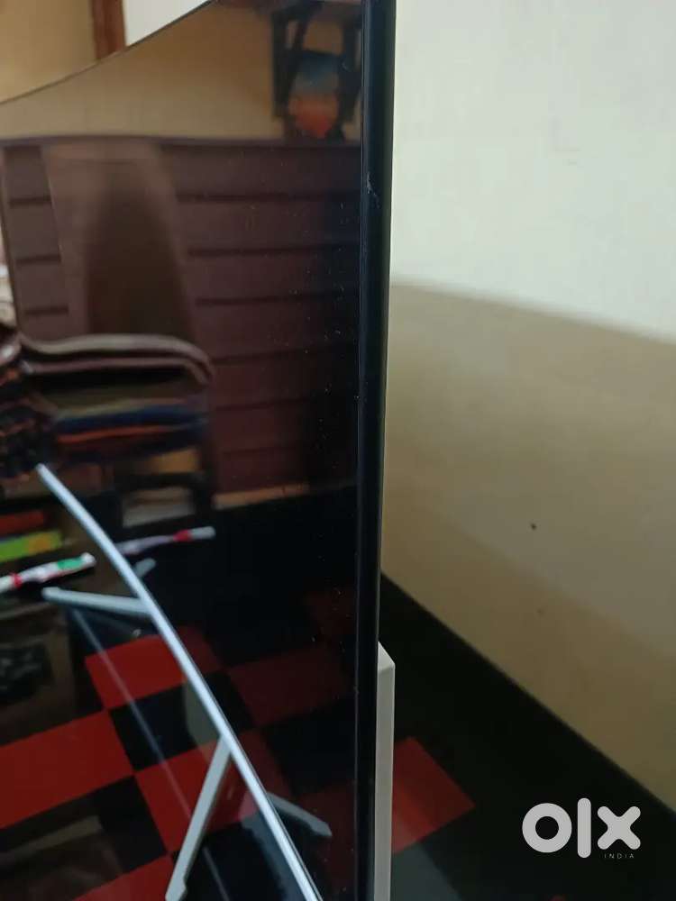 Zebronics 32inc curved monitor brand new condition