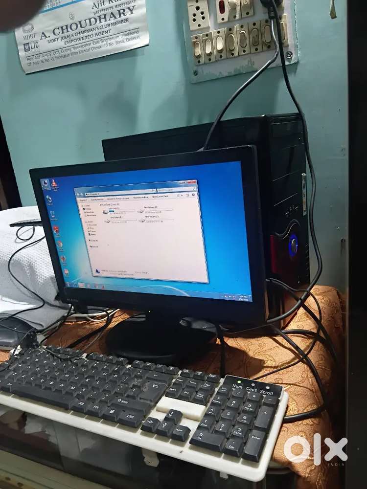 assembled desktop computer