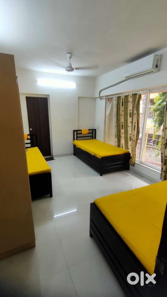 Female pg double three sharing Andheri West near railway