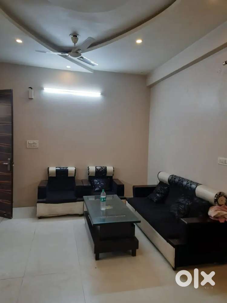 2bhk fully furnished with all the luxurious amenities