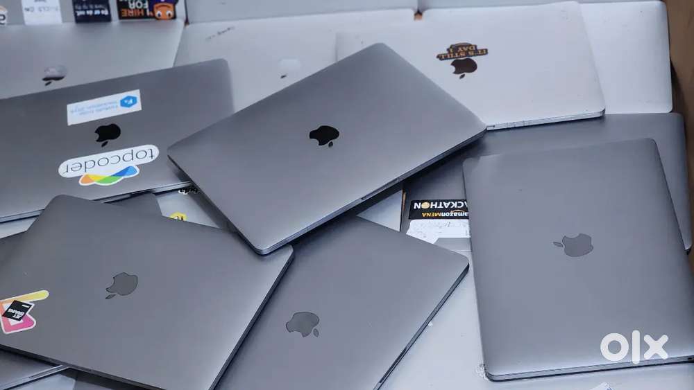 Apple Macbook Pro i7 16GB Ram 512GB Apple SSD 2018 Manufacturing