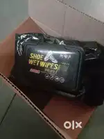 Shoe cleaner police