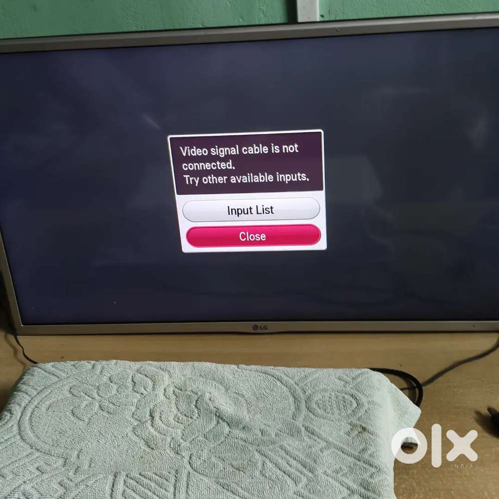 Lg 32 inch smart tv in new condition and luminus inverter