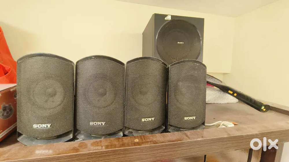 Sony Bluetooth speaker