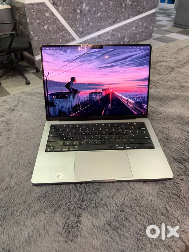 Apple MacBook Pro  14inch  M1 pro  16GB-512GB  Good Working WRNTY