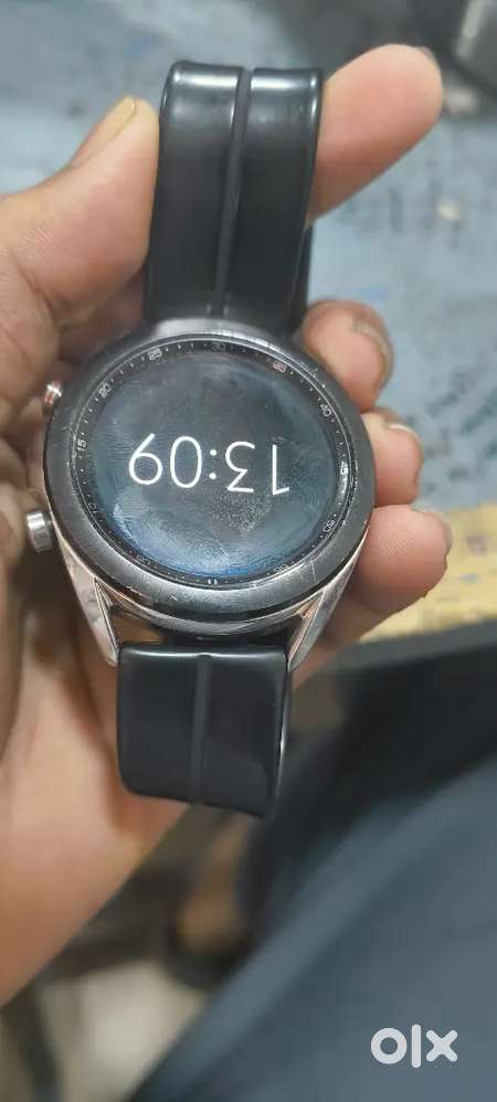 Samsung galaxy s3 watch inbuilt e-sim