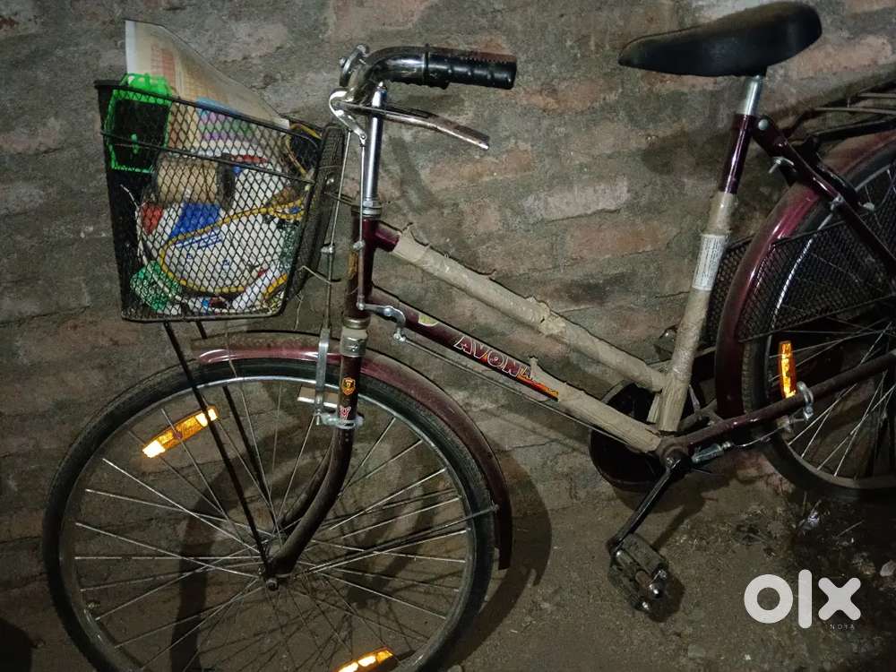 Normal cycle hai peti pack hai