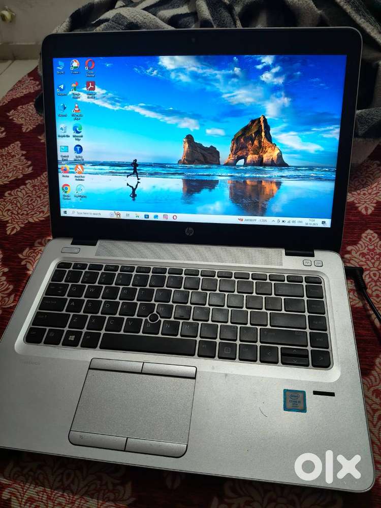want to urgent sell my laptop HP ELLITEBOOK