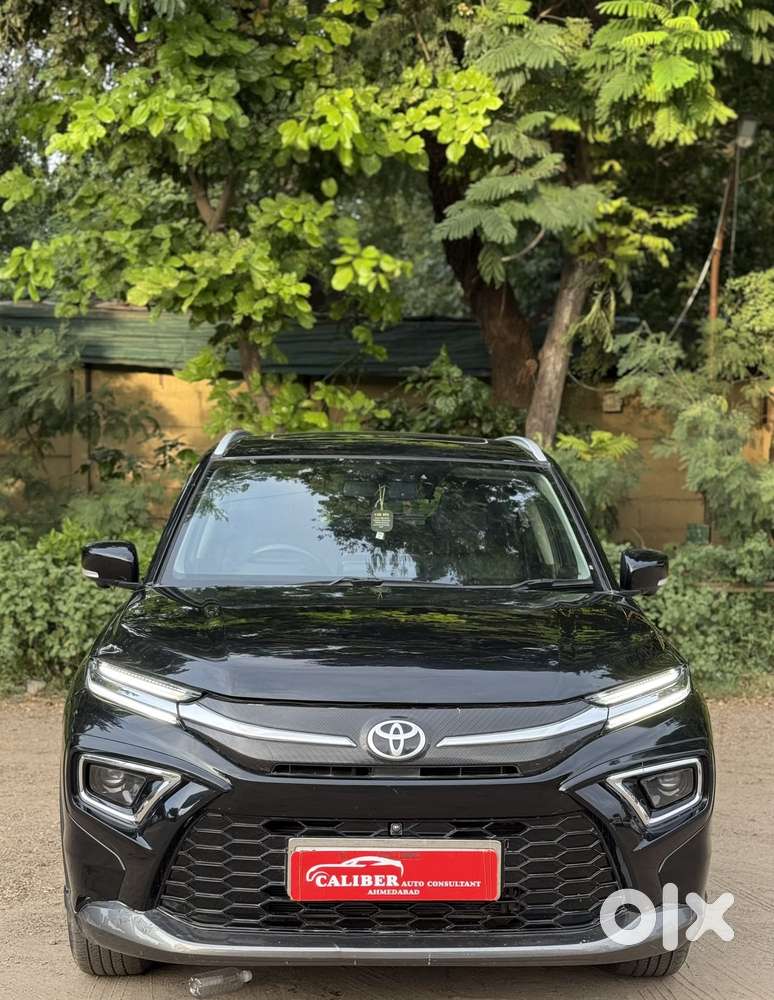 Toyota Urban Cruiser Hyryder 1.5 V Hybrid, 2023, Petrol