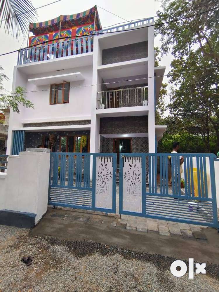 Well maintained 4 bhk house for lease near mankara kalikavu